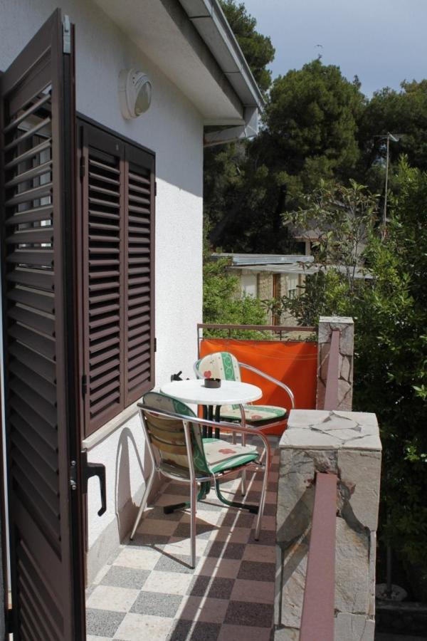 Double Room Mali Losinj 7953B Buitenkant foto