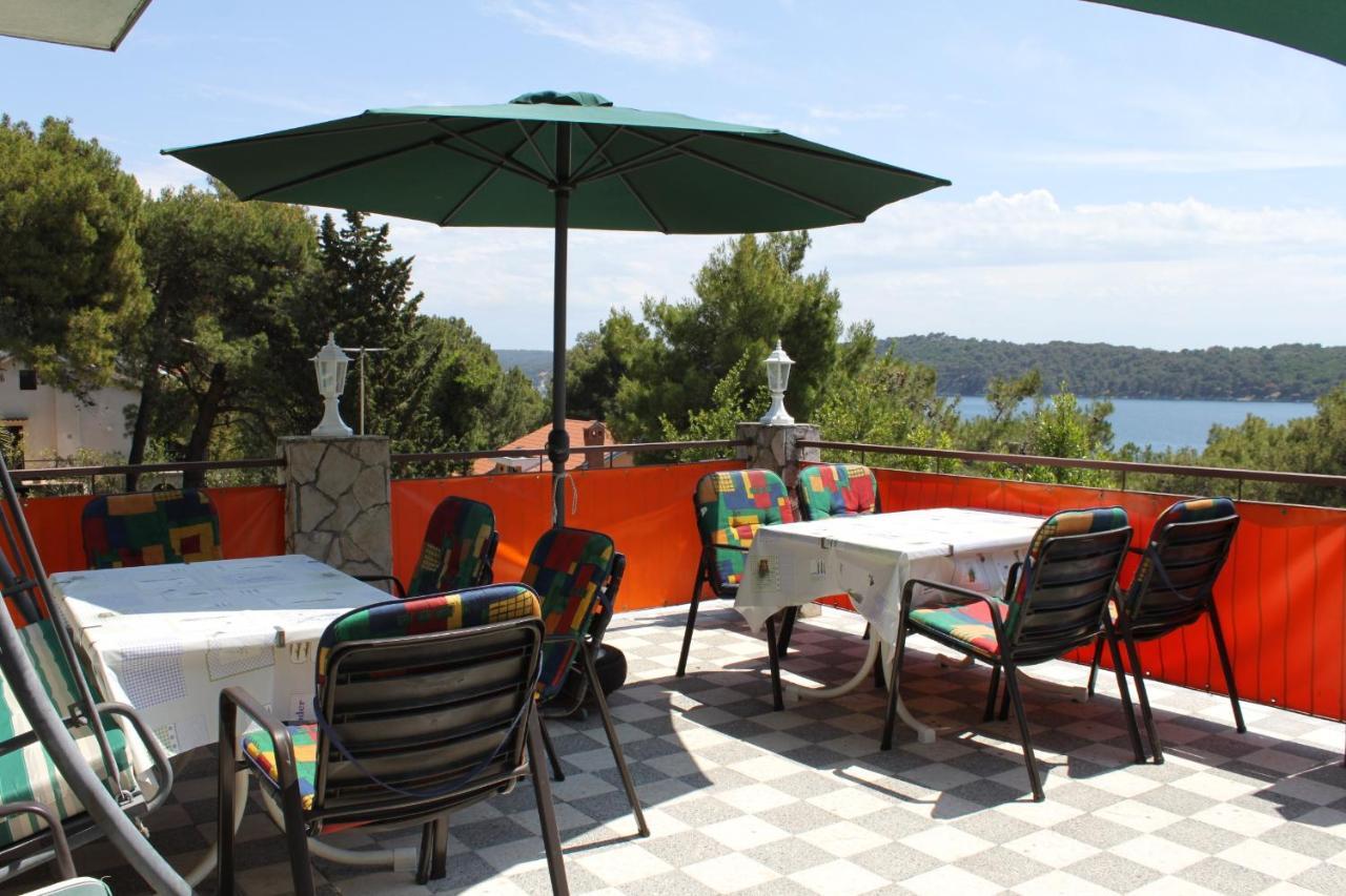 Double Room Mali Losinj 7953B Buitenkant foto